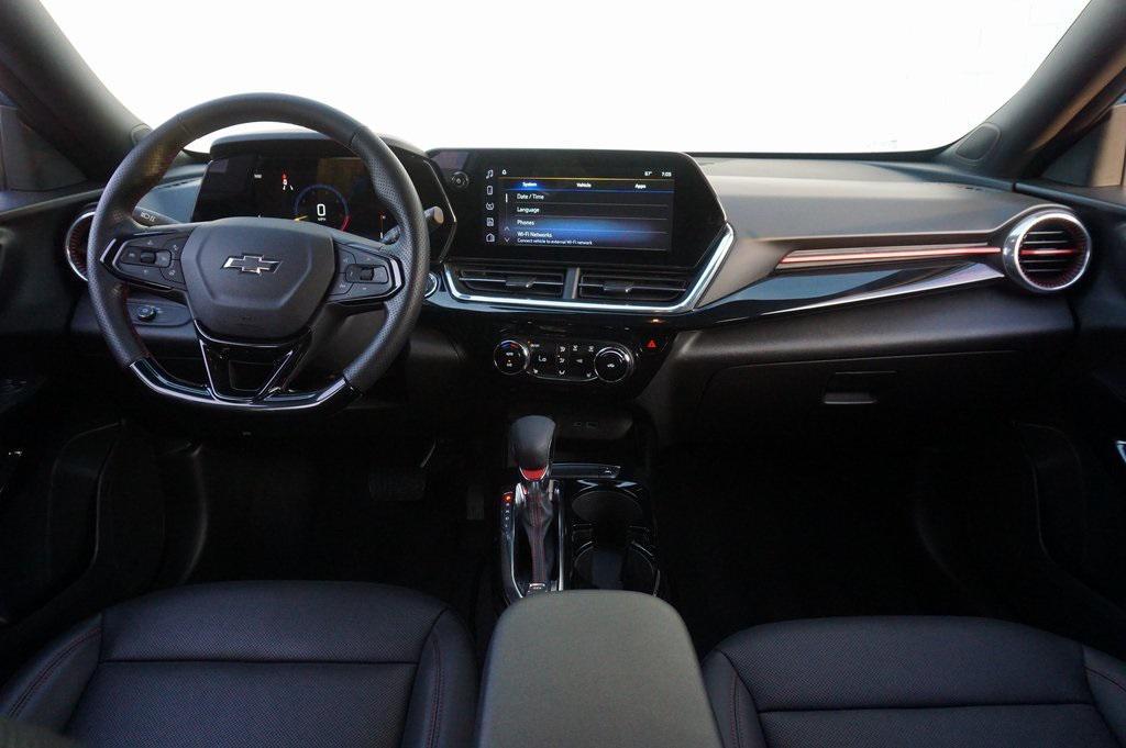 used 2025 Chevrolet Trax car, priced at $22,995