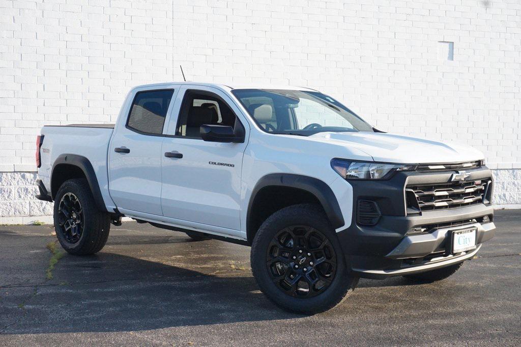 new 2026 Chevrolet Colorado car, priced at $43,165