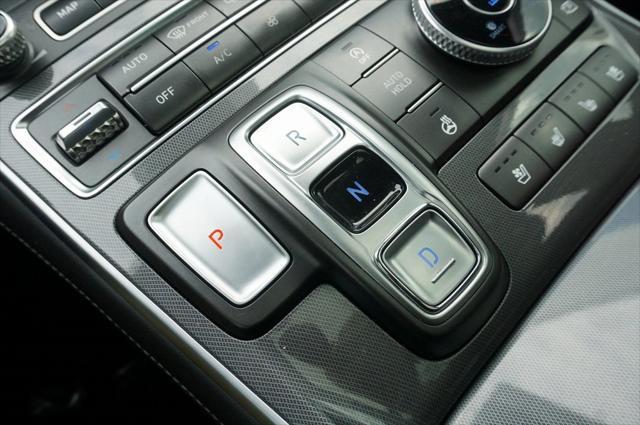 used 2021 Hyundai Santa Fe car, priced at $20,290