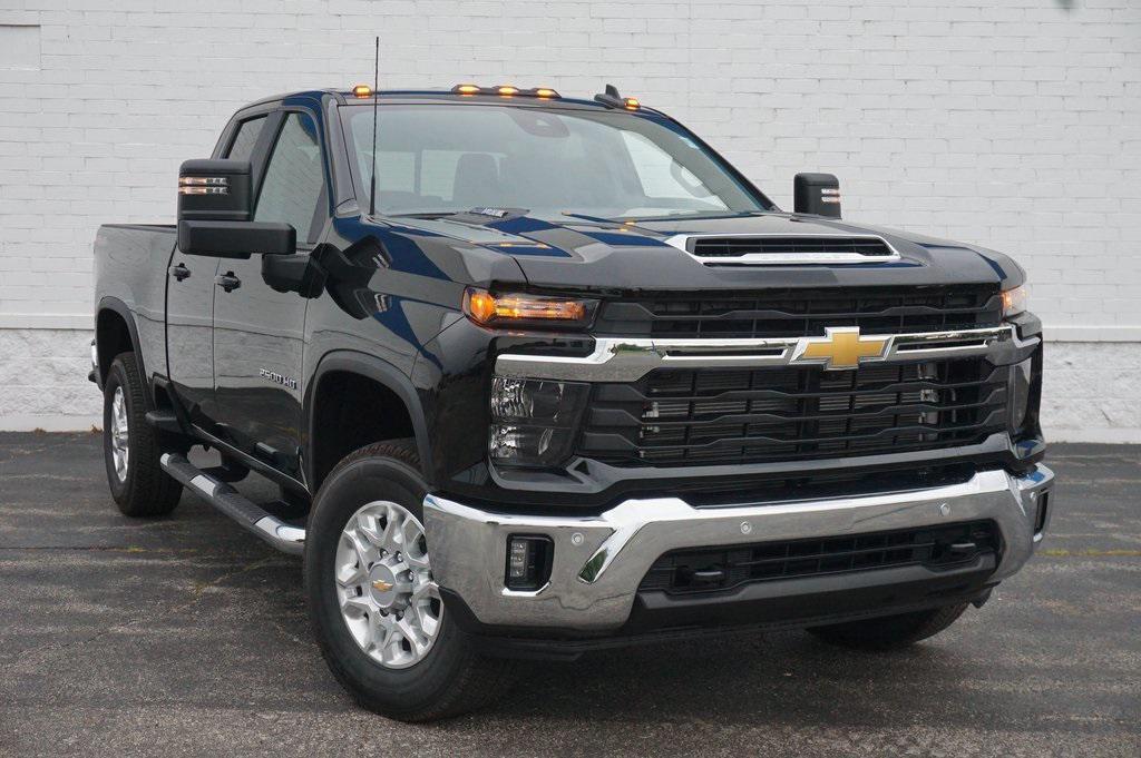 new 2025 Chevrolet Silverado 2500 car, priced at $69,545