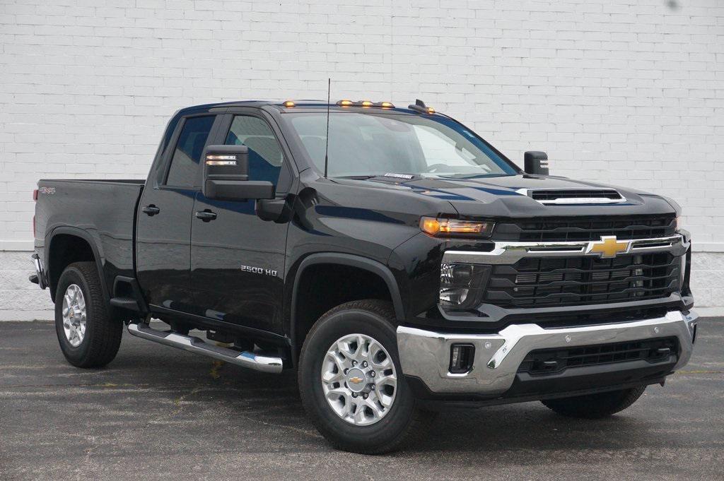 new 2025 Chevrolet Silverado 2500 car, priced at $69,545