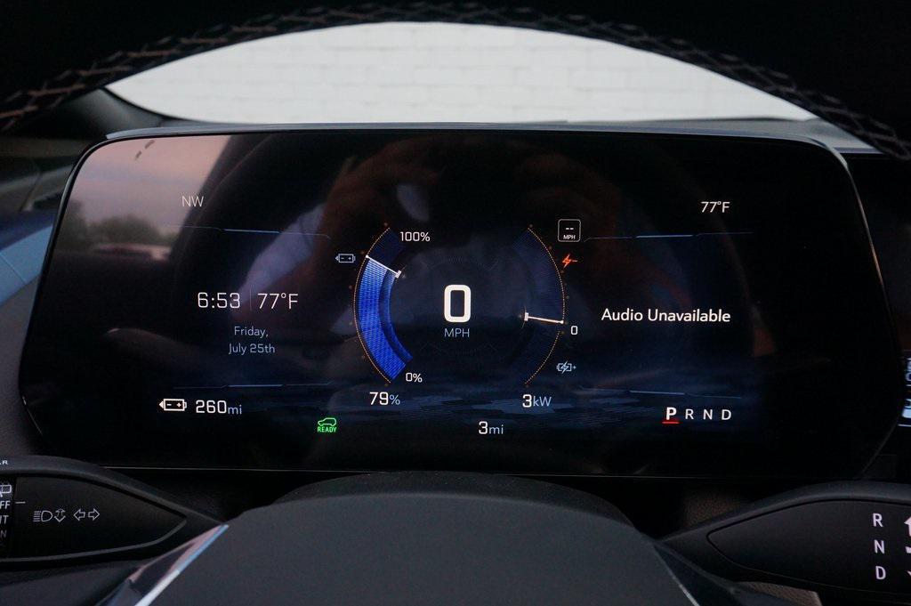 new 2025 Chevrolet Equinox EV car, priced at $29,115