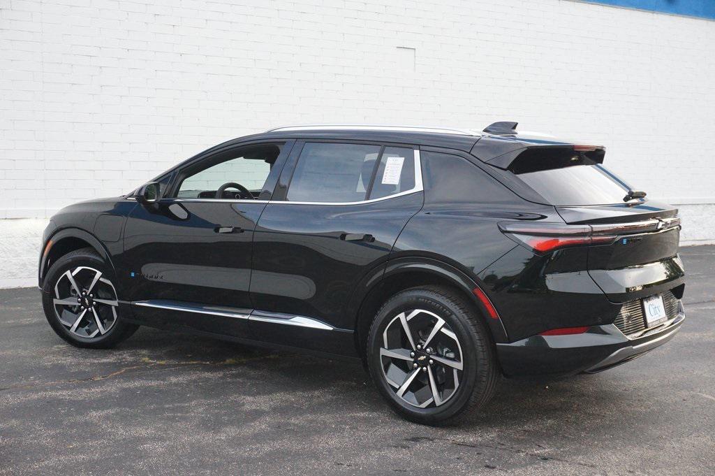 new 2025 Chevrolet Equinox EV car, priced at $29,115