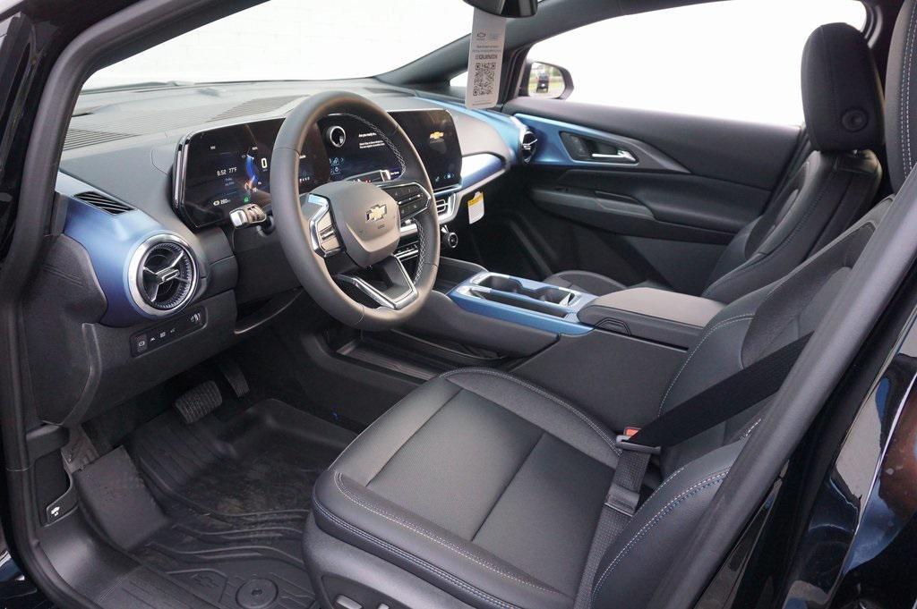 new 2025 Chevrolet Equinox EV car, priced at $29,115
