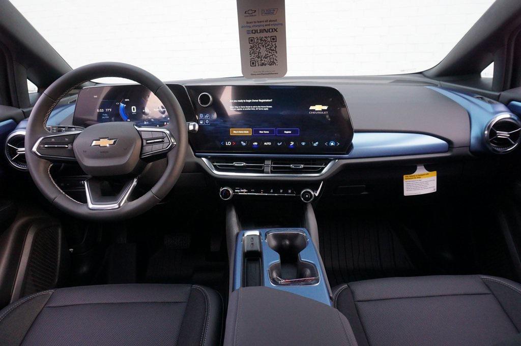 new 2025 Chevrolet Equinox EV car, priced at $29,115