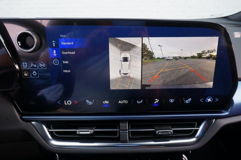 new 2025 Chevrolet Equinox EV car, priced at $29,115