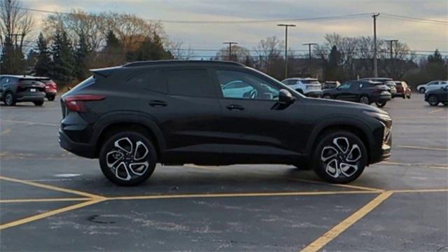 new 2025 Chevrolet Trax car, priced at $25,244