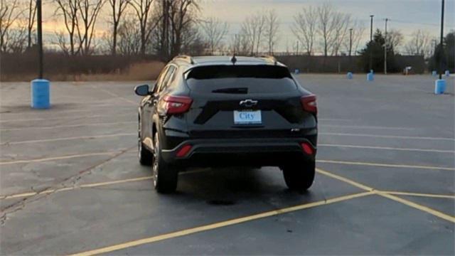 new 2025 Chevrolet Trax car, priced at $25,244