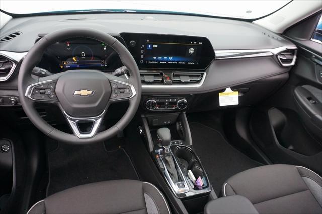 new 2025 Chevrolet TrailBlazer car, priced at $27,610
