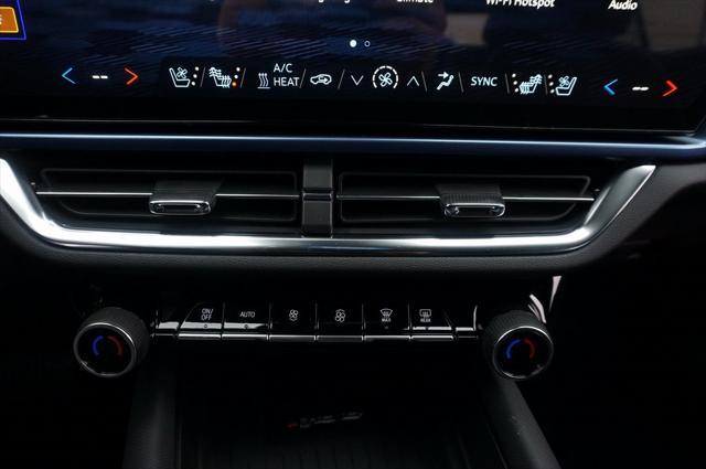 new 2025 Chevrolet Equinox EV car, priced at $35,395