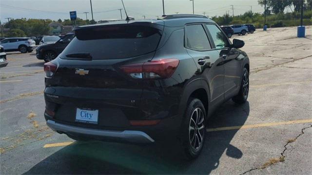 new 2025 Chevrolet TrailBlazer car, priced at $24,721