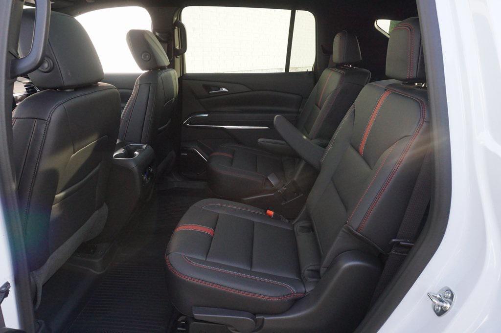 new 2026 Chevrolet Traverse car, priced at $58,690