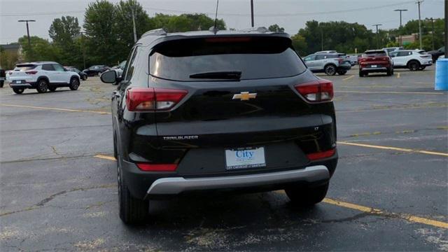 new 2025 Chevrolet TrailBlazer car, priced at $27,683