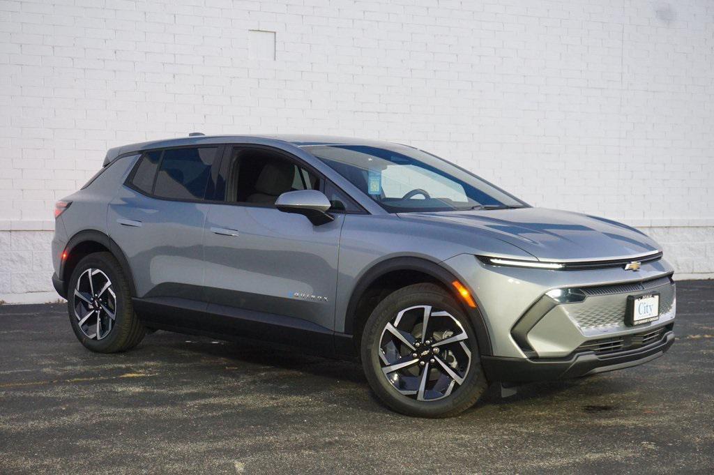 new 2026 Chevrolet Equinox EV car, priced at $32,590