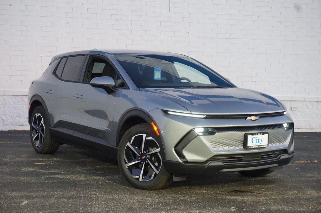 new 2026 Chevrolet Equinox EV car, priced at $32,590