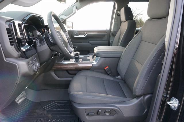 new 2025 Chevrolet Silverado 1500 car, priced at $54,680