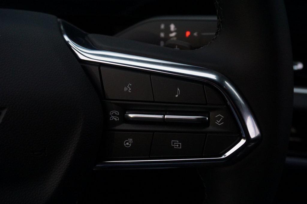 new 2026 Chevrolet Equinox car, priced at $30,865