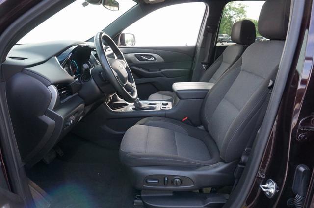 used 2023 Chevrolet Traverse car, priced at $26,895