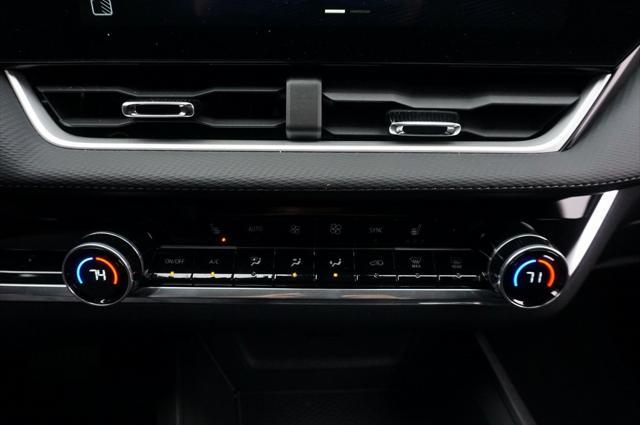 new 2025 Chevrolet Equinox car, priced at $31,990
