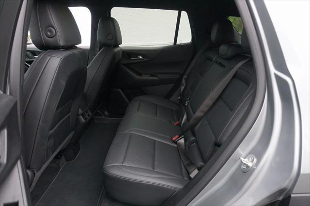 new 2025 Chevrolet Equinox car, priced at $31,990
