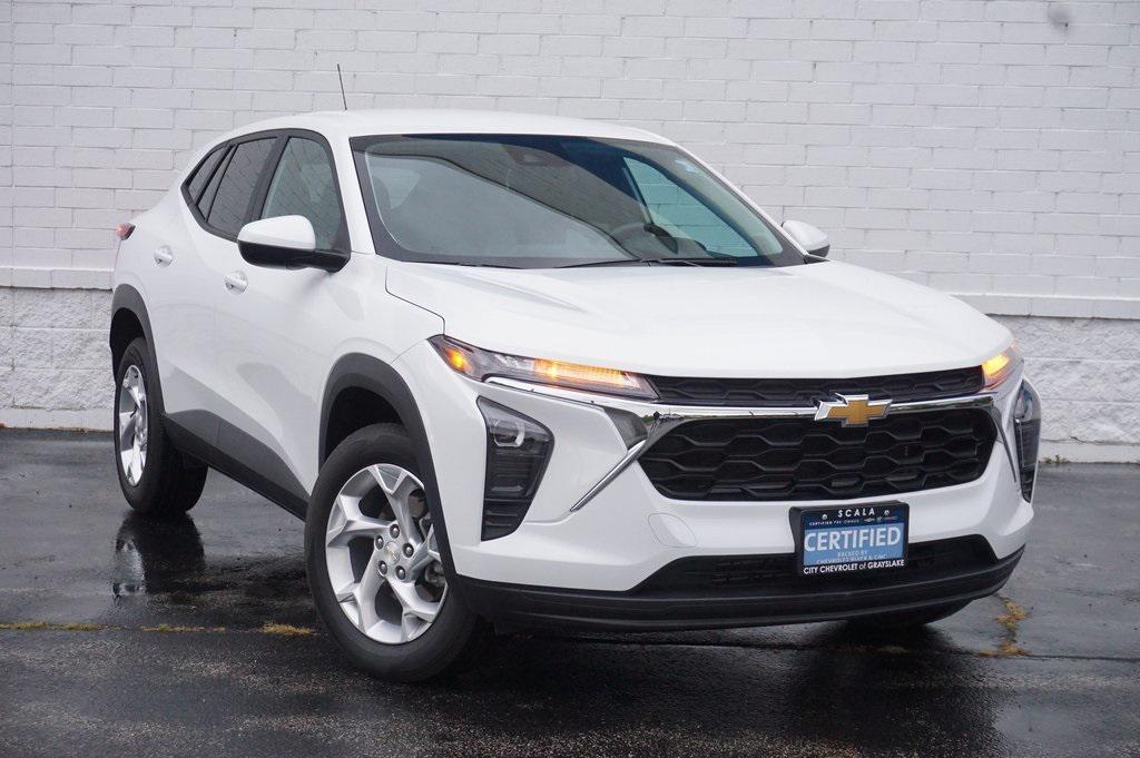 used 2024 Chevrolet Trax car, priced at $19,495