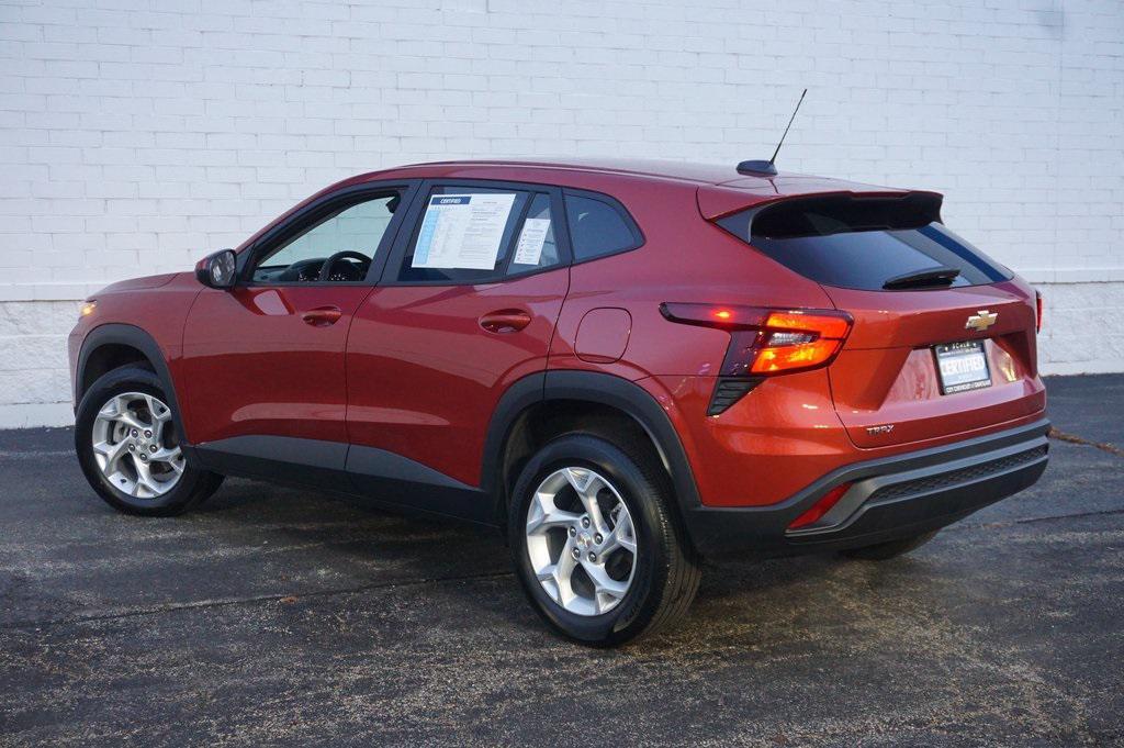 used 2024 Chevrolet Trax car, priced at $19,895
