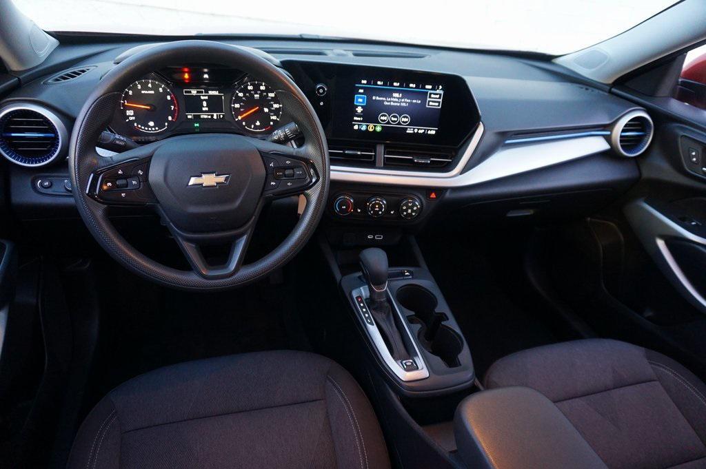 used 2024 Chevrolet Trax car, priced at $19,895