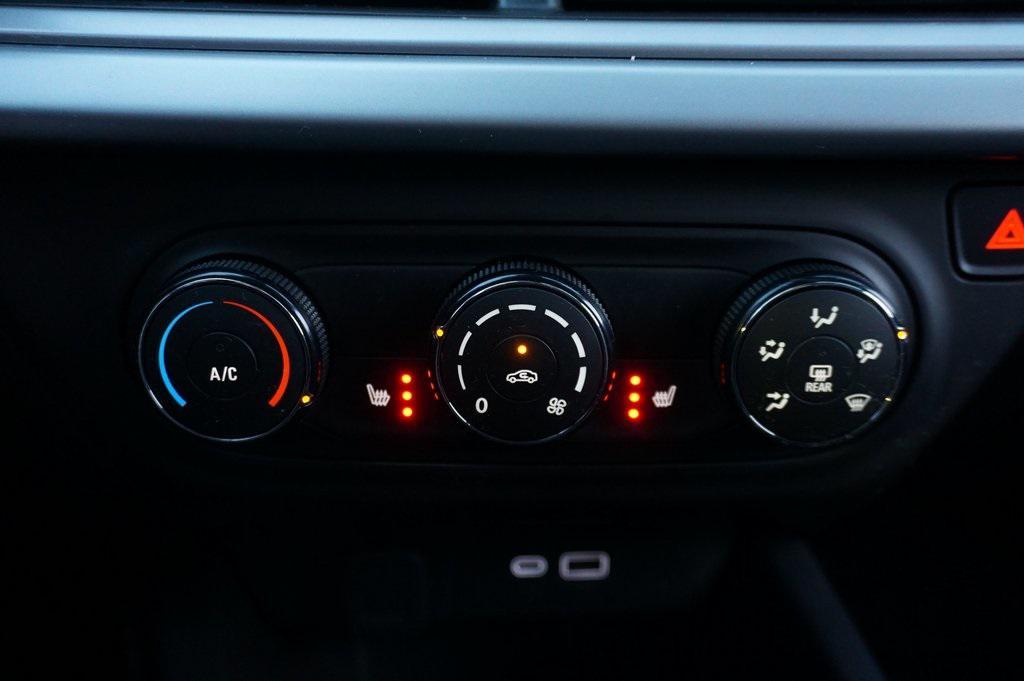 used 2024 Chevrolet Trax car, priced at $19,895