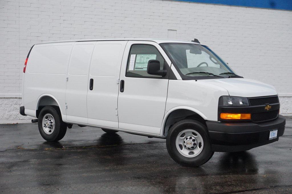 new 2025 Chevrolet Express 2500 car, priced at $44,368