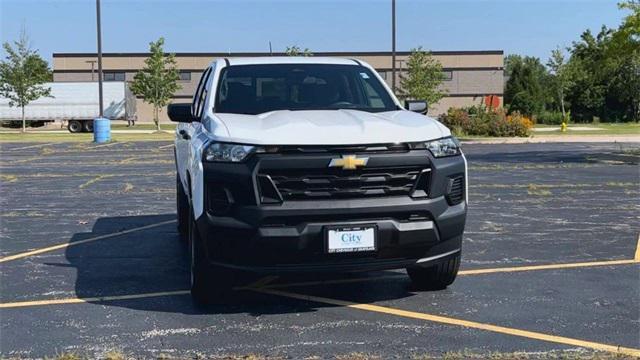 new 2024 Chevrolet Colorado car, priced at $31,990