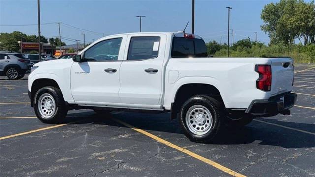 new 2024 Chevrolet Colorado car, priced at $31,990