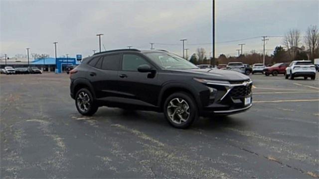 new 2025 Chevrolet Trax car, priced at $24,050