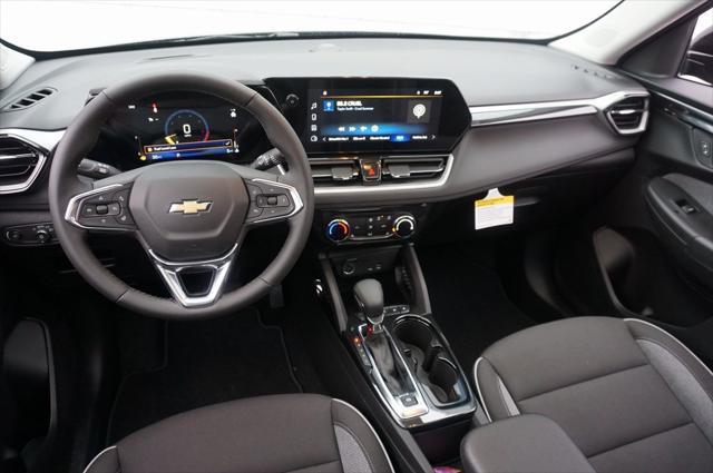 new 2025 Chevrolet TrailBlazer car, priced at $25,025