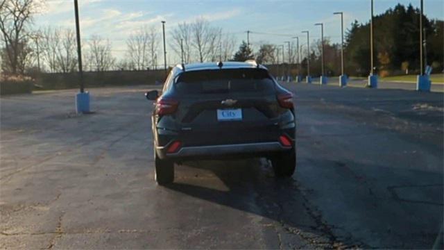 new 2025 Chevrolet Trax car, priced at $23,326