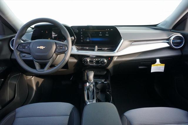 new 2025 Chevrolet Trax car, priced at $22,220
