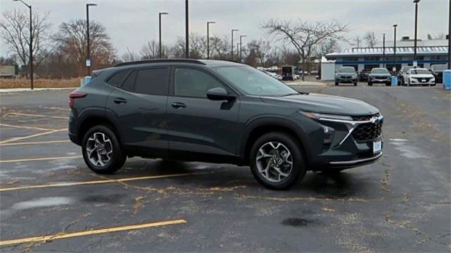 new 2025 Chevrolet Trax car, priced at $25,092