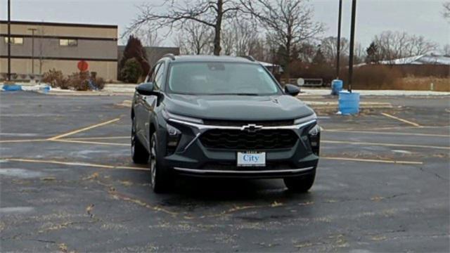 new 2025 Chevrolet Trax car, priced at $25,092