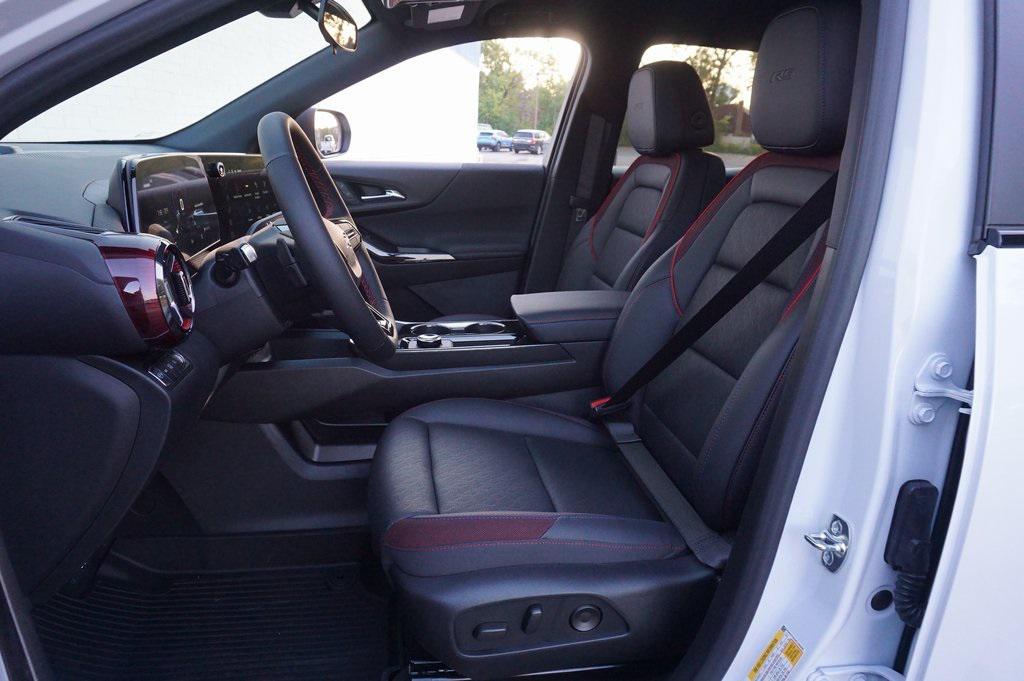 new 2026 Chevrolet Equinox car, priced at $37,290