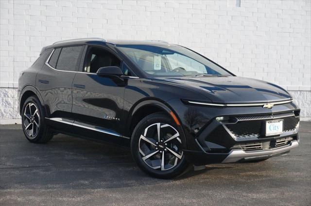 new 2025 Chevrolet Equinox EV car, priced at $32,590