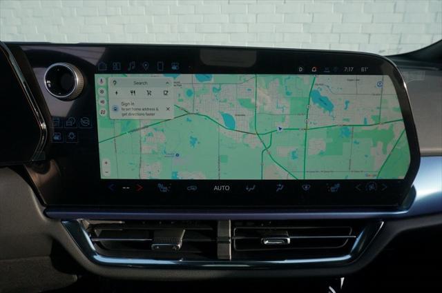 new 2025 Chevrolet Equinox EV car, priced at $32,590