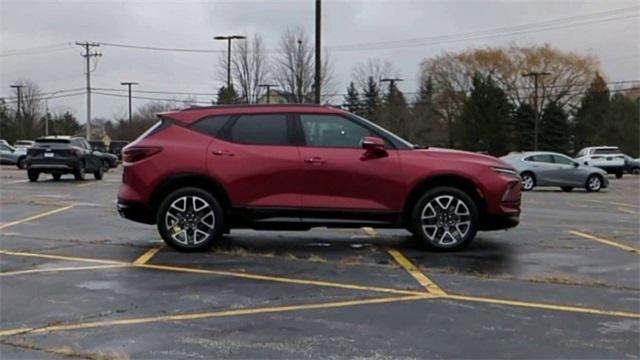 new 2025 Chevrolet Blazer car, priced at $46,060