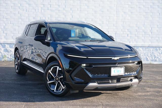 new 2025 Chevrolet Equinox EV car, priced at $32,045