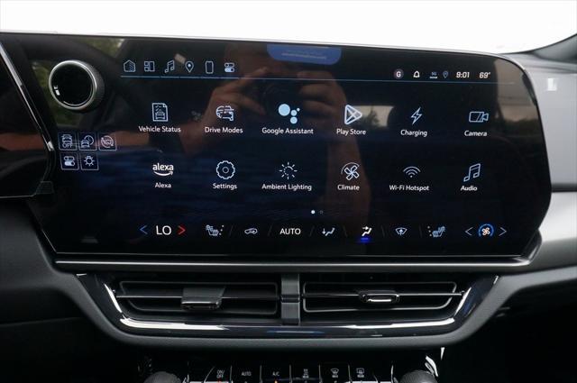 new 2025 Chevrolet Equinox EV car, priced at $29,965