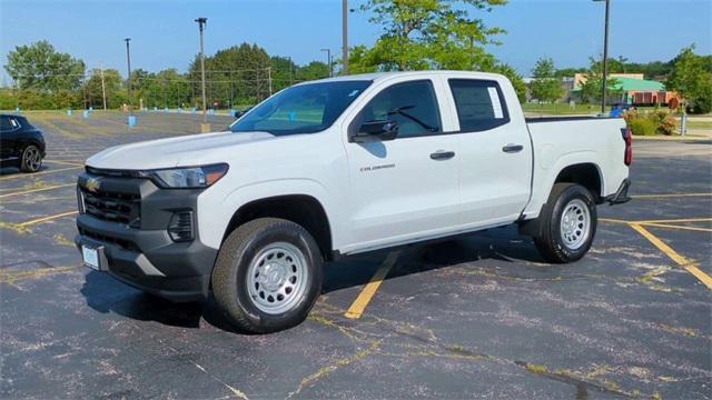 new 2024 Chevrolet Colorado car, priced at $31,950