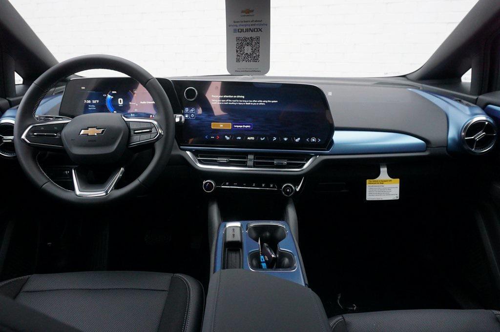 new 2025 Chevrolet Equinox EV car, priced at $29,010