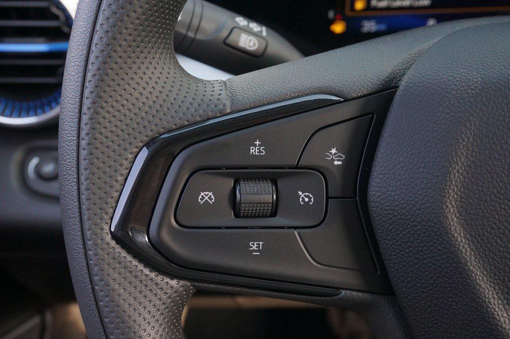 new 2025 Chevrolet Trax car, priced at $21,872