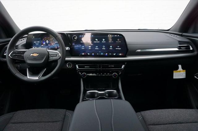 new 2025 Chevrolet Traverse car, priced at $43,505
