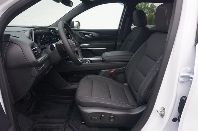 new 2025 Chevrolet Traverse car, priced at $43,505