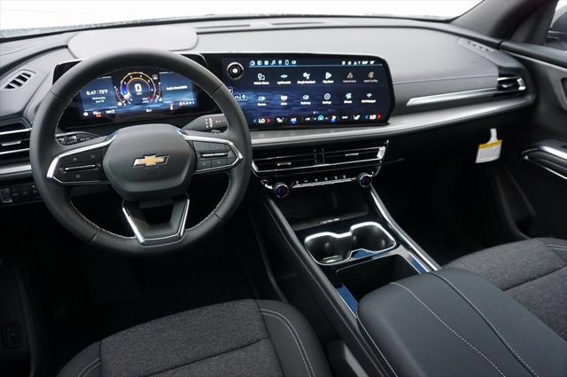 new 2025 Chevrolet Traverse car, priced at $43,505