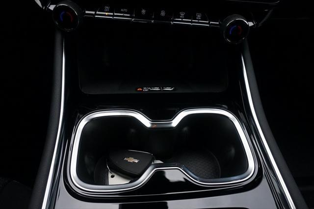 new 2025 Chevrolet Traverse car, priced at $43,505